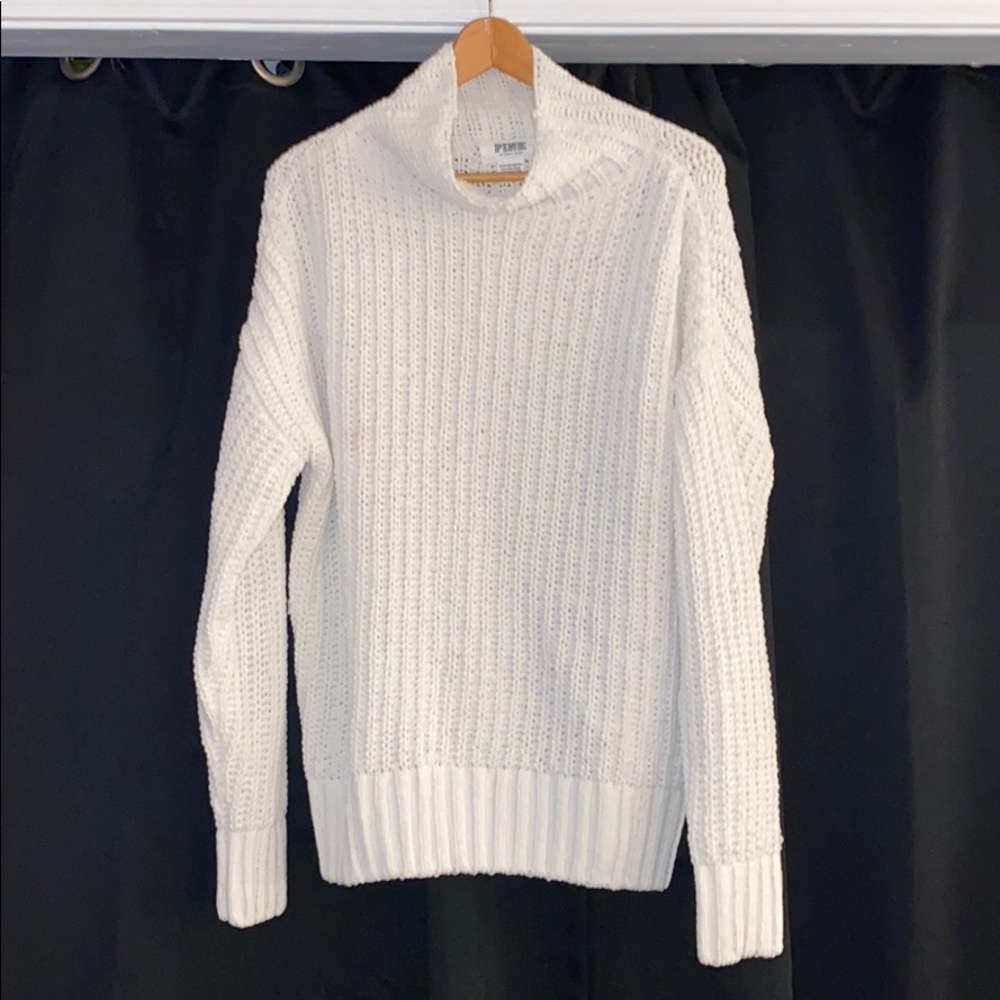 Victoria’s Secret Pink Knit Sweater